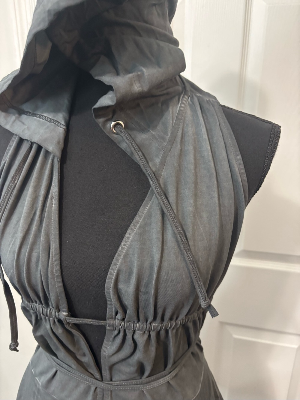 NWT Dolls Kill / Darker Wavs Chord Backless Hooded Dress - Picture 6 of 9